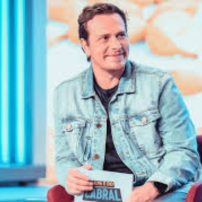 Fabiano Cambota — comediante para eventos corporativos